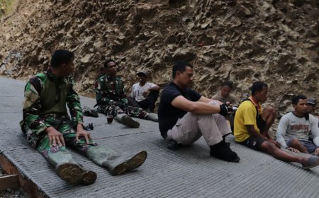 Ngobrol Hangat di Tengah TMMD Reguler ke-129 Gumelem Kulon