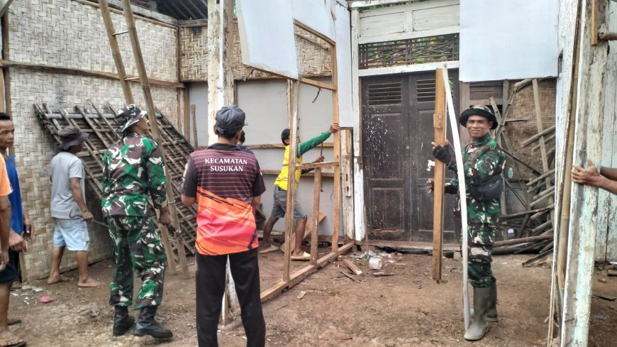 Gotong Royong Bongkar RTLH Langkah Awal Menghadirkan Rumah Layak untuk Pak Toid