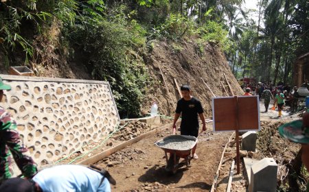 Angkong Tetap Jadi Andalan Eko Bangga Ambil Bagian dalam TMMD