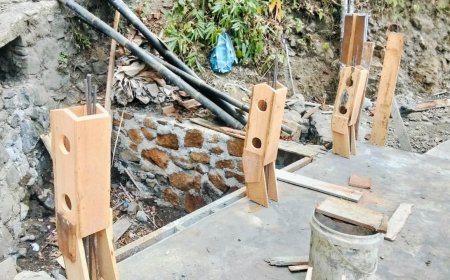 Bikisting Tangan Gareng Terpasang Plat Beton Siap Memasuki Tahap Pengecoran