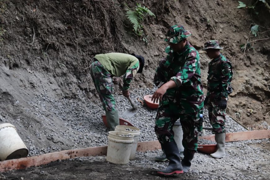 Serka Suwanto Langsir Split Setiap Batu Menjadi Pondasi Kemajuan Desa
